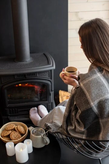 
Utilisez du marc de café pour nettoyer votre cheminée.